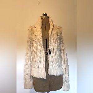 Vintage Women’s size large J crew cable knit sweater wool beautiful knit jumper